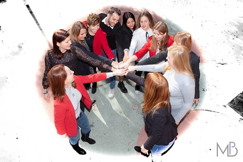 Accountnet Gestor & Accountancy Services SL team