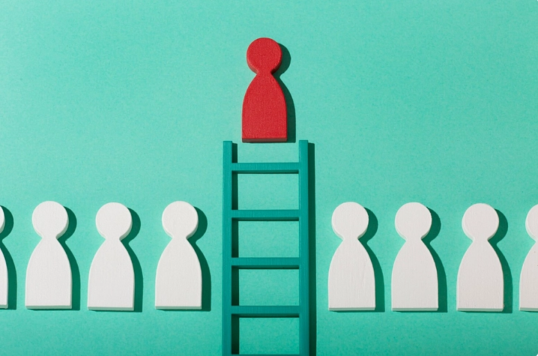 The leader is among the others